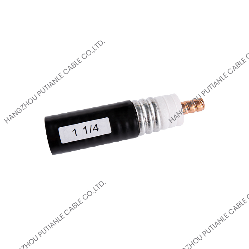 1 1/4 "Standard -Wellen -Aluminiumrohr 50 Ohm Koaxialkabel